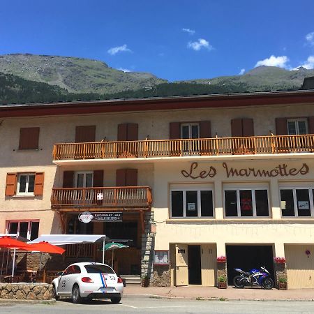 Chambres Avec Garage Motos Lanslebourg-Mont-Cenis Zewnętrze zdjęcie