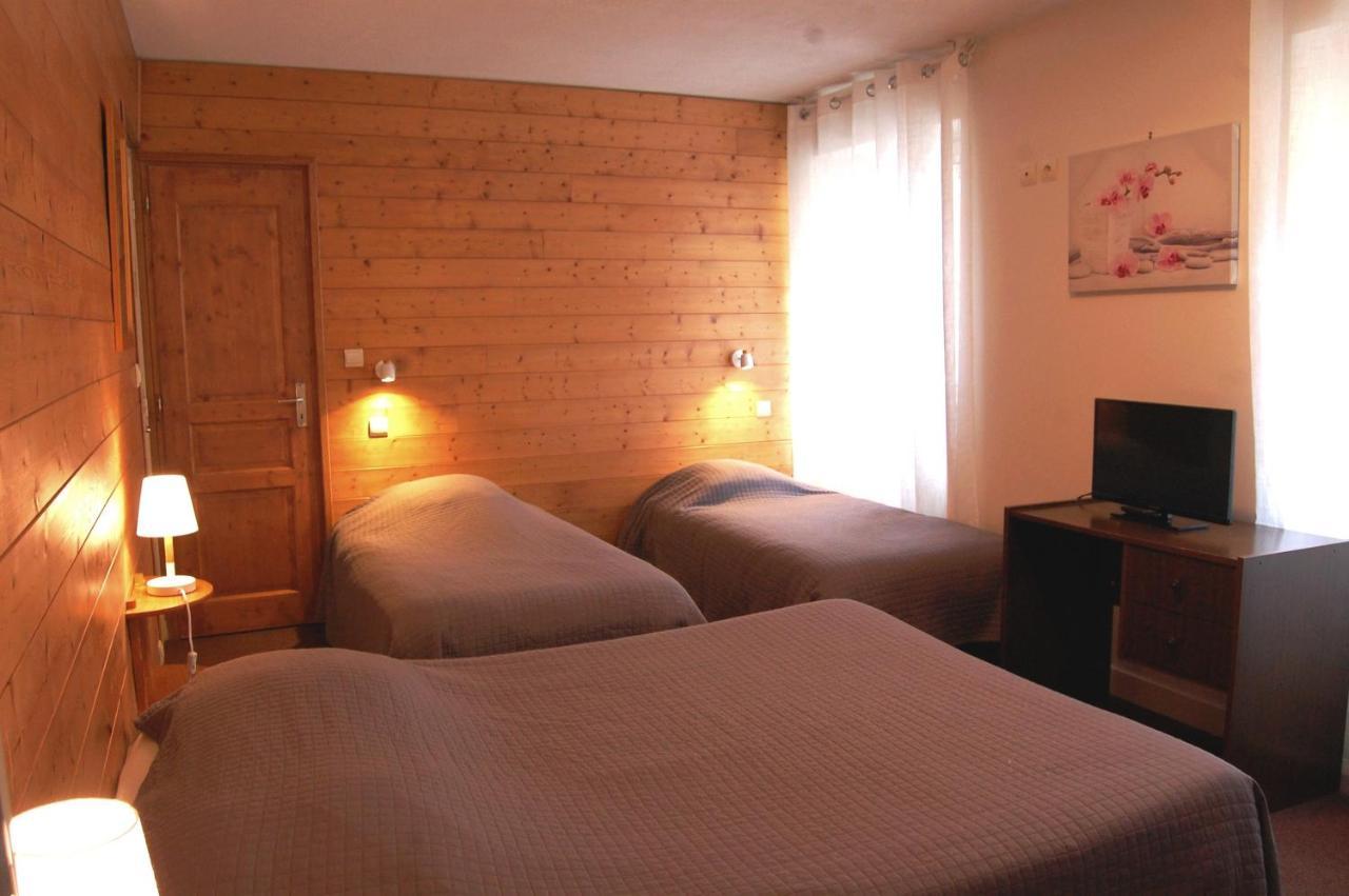 Chambres Avec Garage Motos Lanslebourg-Mont-Cenis Zewnętrze zdjęcie