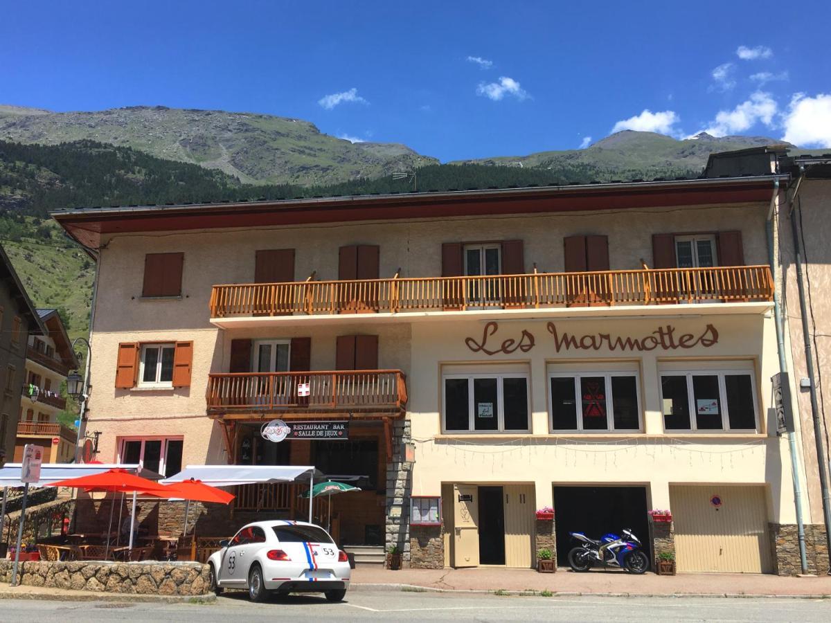 Chambres Avec Garage Motos Lanslebourg-Mont-Cenis Zewnętrze zdjęcie